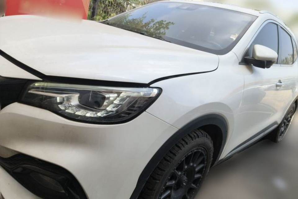 MG HS 2018