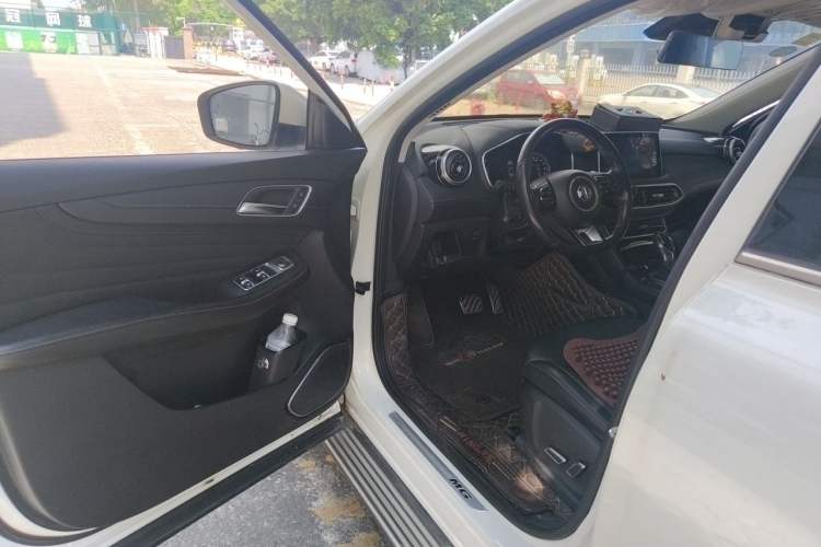 Used MG HS 2018 20T Automatic Two-Wheel Drive Hormone Passion Edition China V Standard Driver Seat