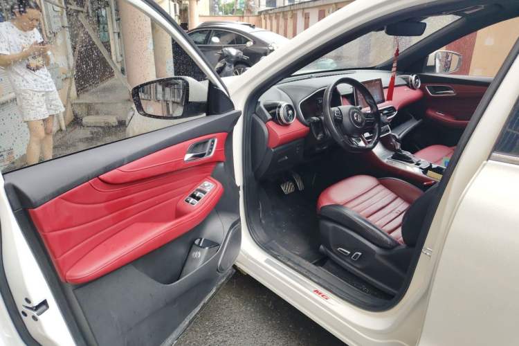 Used MG HS 2018 30T Automatic 2WD Trophy Hormone-Driven Edition China V Standard Driver Seat