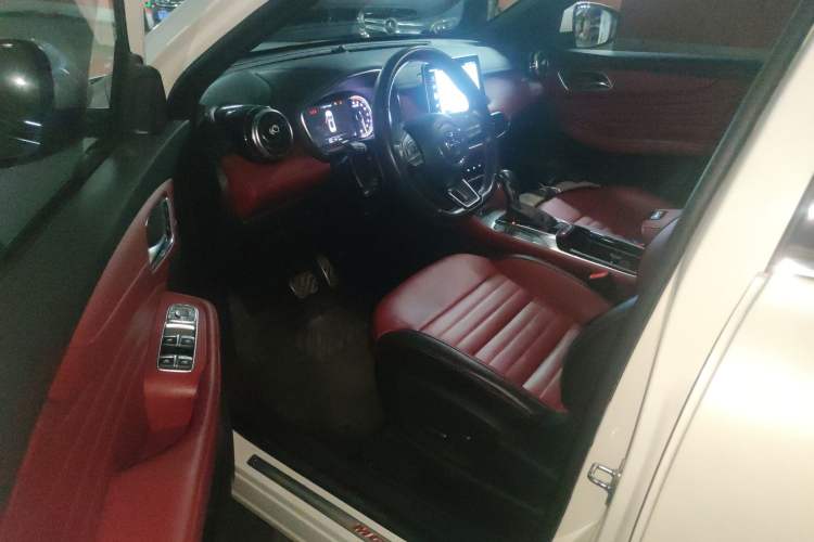 Used MG HS 2018 30T Automatic 2WD Trophy Hormone-Driven Edition China V Standard Driver Seat