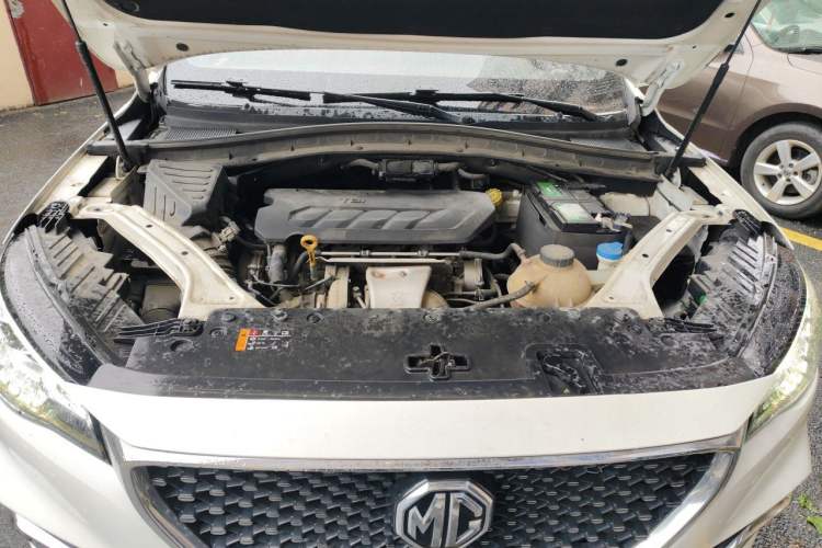 Used MG HS 2018 30T Automatic 2WD Trophy Hormone-Driven Edition China V Standard Engine Bay