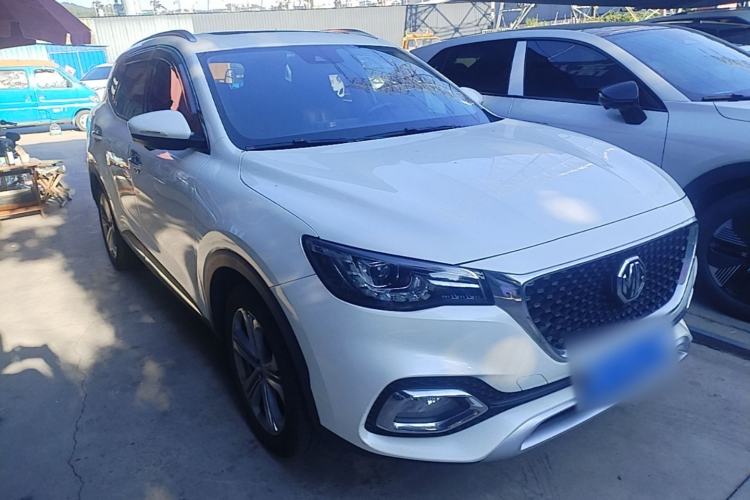 Used MG HS 2018 30T Automatic Two-Wheel Drive Trophy Edition—High-Octane V-Model Front Right 45 Deg