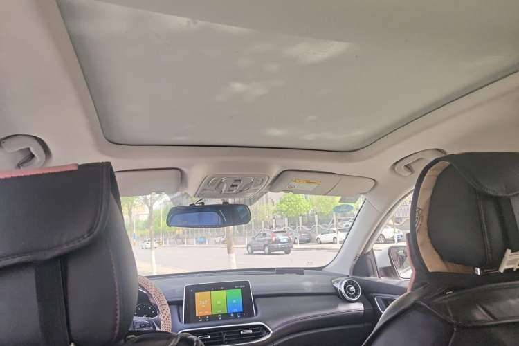 Used MG HS 2018 20T Automatic Two-Wheel Drive Hormone Dynamic Edition China V Standard Headliner