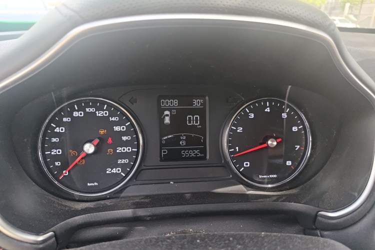 Used MG HS 2018 20T Automatic Two-Wheel Drive Hormone Dynamic Edition China V Standard Instrument Cluster