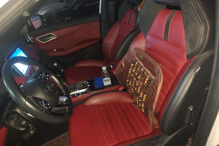 Used MG HS 2018 30T Automatic Two-Wheel Drive Trophy Edition—High-Octane V-Model Left Front Seat