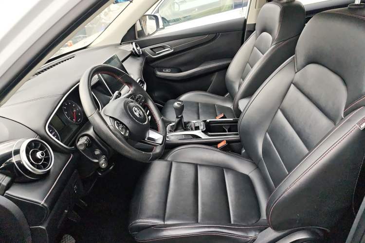 Used MG HS 2018 20T Manual Two-Wheel Drive Hormone-Driven Edition China V Standard Left Front Seat