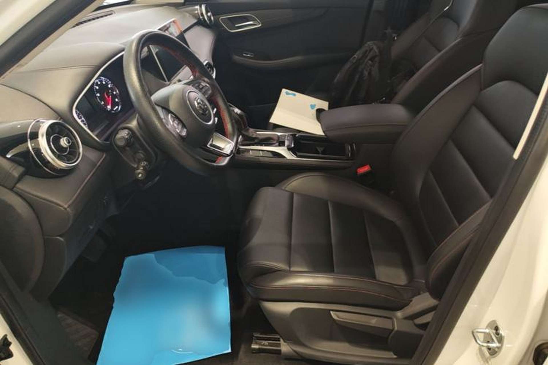 Used MG HS 2018 20T Automatic Two-Wheel Drive Hormone Dynamic Edition China V Standard Left Front Seat