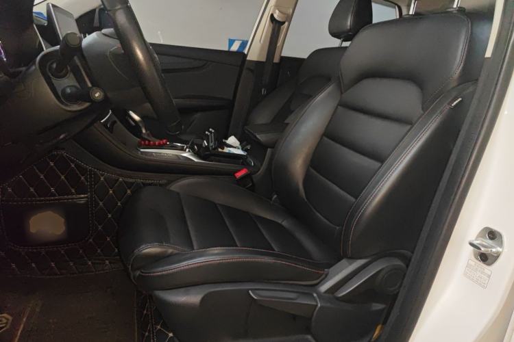 Used MG HS 2018 20T Automatic Two-Wheel Drive Hormone Dynamic Edition China V Standard Left Front Seat