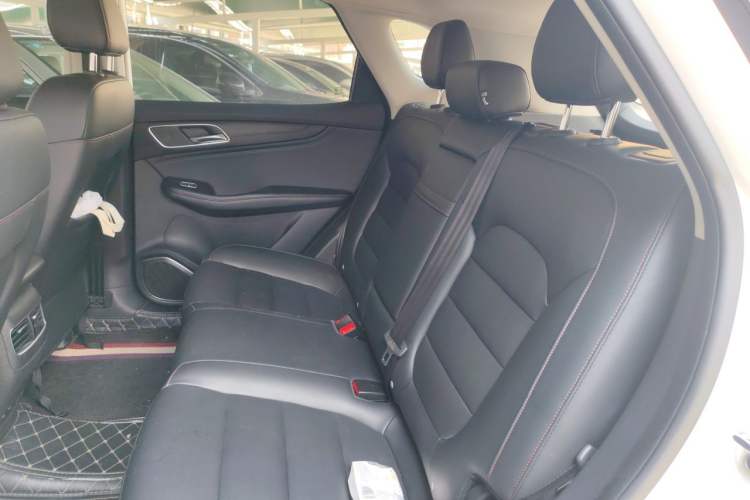Used MG HS 2018 20T Automatic Two-Wheel Drive Hormone Dynamic Edition China V Standard Left Rear Seat