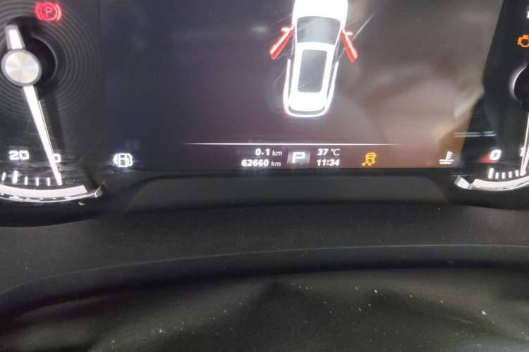 Used MG HS 2018 20T Automatic Two-Wheel Drive Hormone Passion Edition China V Standard Odometer Close Up