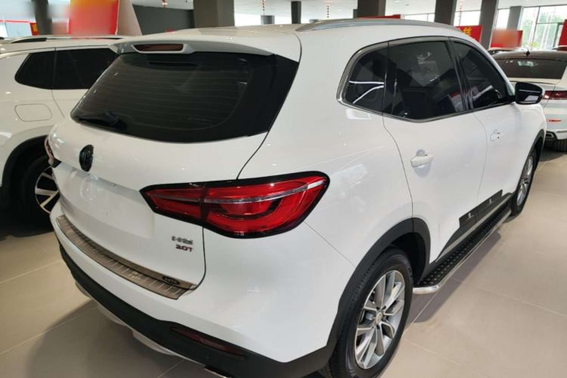 Used MG HS 2018 20T Automatic Two-Wheel Drive Hormone Dynamic Edition China V Standard Rear Right 45 Deg