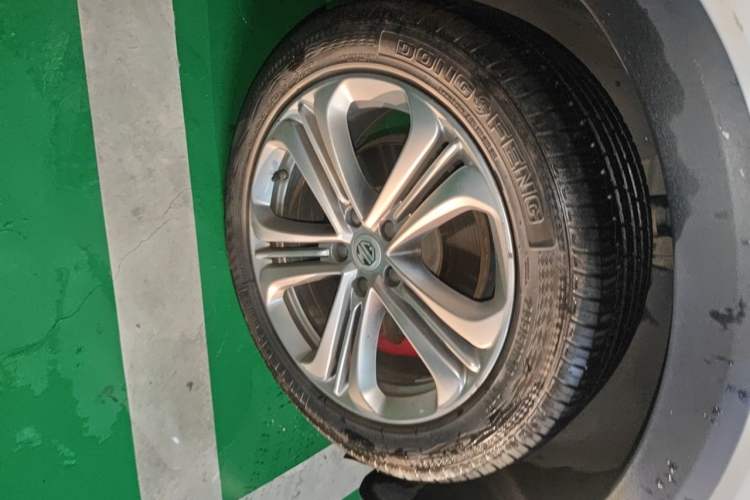 Used MG HS 2018 30T Automatic 2WD Trophy Hormone-Driven Edition China V Standard Right Front Wheel Hub