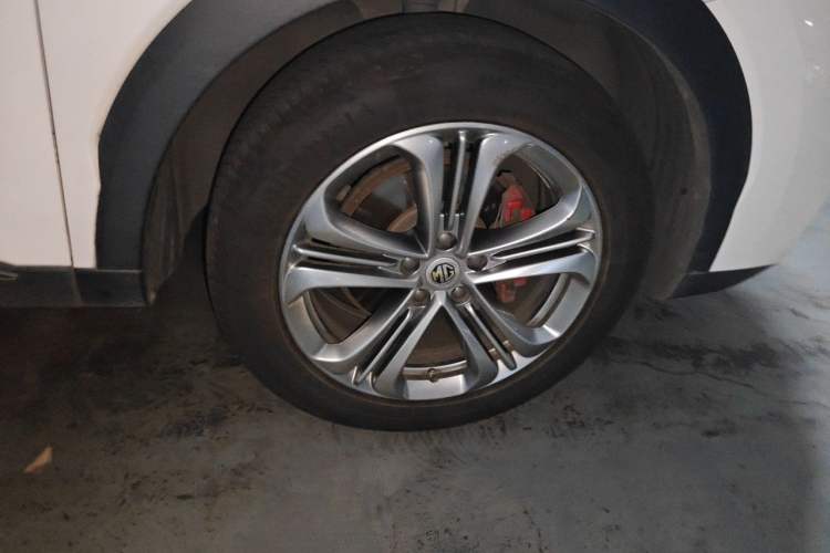 Used MG HS 2018 30T Automatic Two-Wheel Drive Trophy Edition—High-Octane V-Model Right Front Wheel Hub