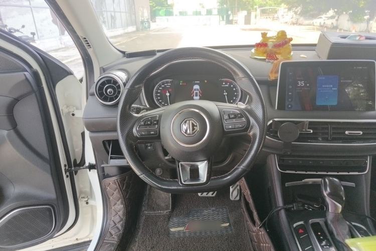 Used MG HS 2018 20T Automatic Two-Wheel Drive Hormone Passion Edition China V Standard Steering Wheel