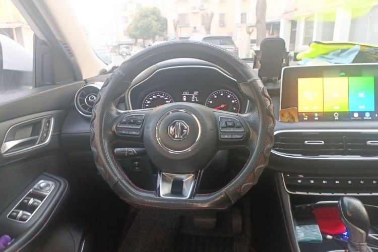 Used MG HS 2018 20T Automatic Two-Wheel Drive Hormone Dynamic Edition China V Standard Steering Wheel