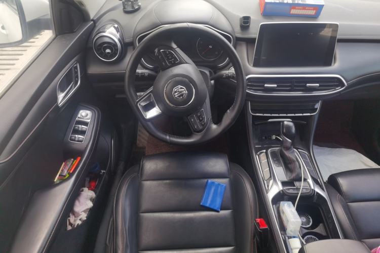 Used MG HS 2018 20T Automatic Two-Wheel Drive Hormone Dynamic Edition China V Standard Steering Wheel
