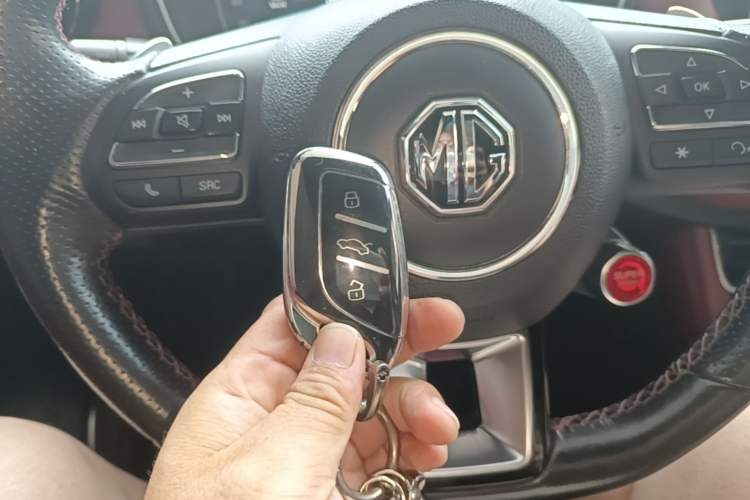 Used MG HS 2018 30T Automatic All-Wheel Drive Trophy Hormone-Infused Version China V Standard Vehicle Key