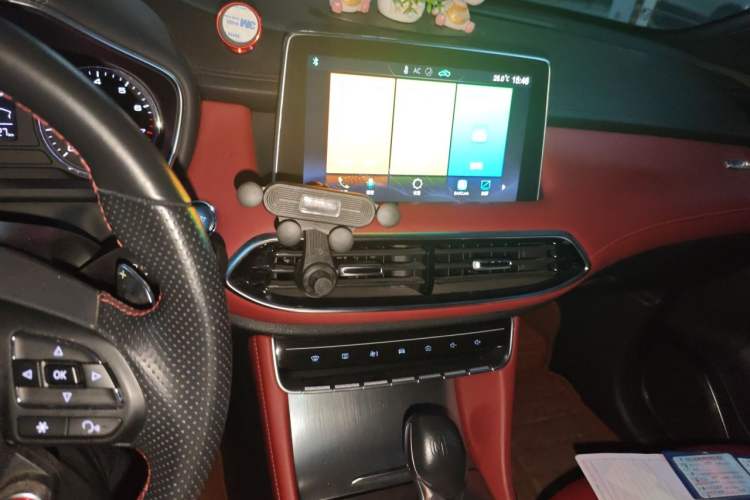 Used MG HS 2019 20T Automatic Two-Wheel Drive Trophy Super Sport Version China VI Standard Audio And AC Panel