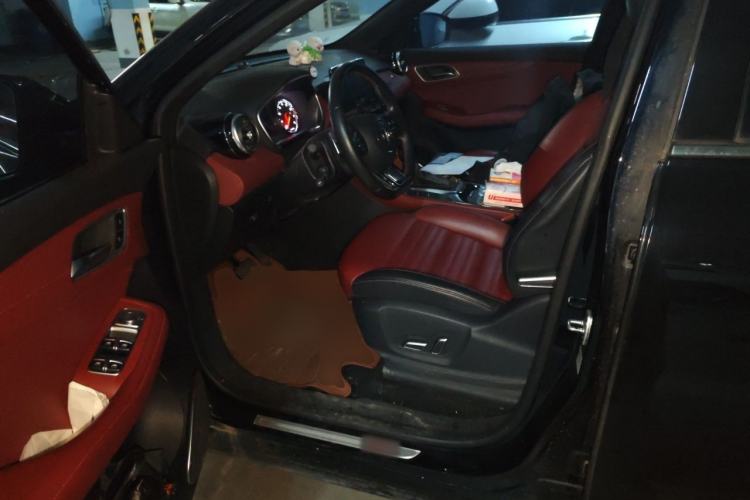 Used MG HS 2019 20T Automatic Two-Wheel Drive Trophy Super Sport Version China VI Standard Driver Seat