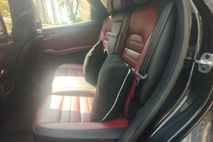 Used MG HS 2019 20T Automatic Two-Wheel Drive Trophy Super Sport Version China VI Standard Left Rear Seat