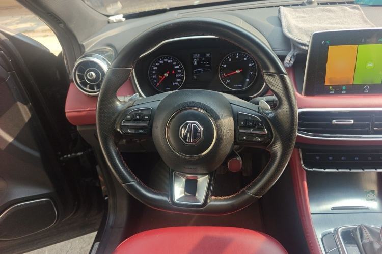 Used MG HS 2019 20T Automatic Two-Wheel Drive Trophy Super Sport Version China VI Standard Steering Wheel