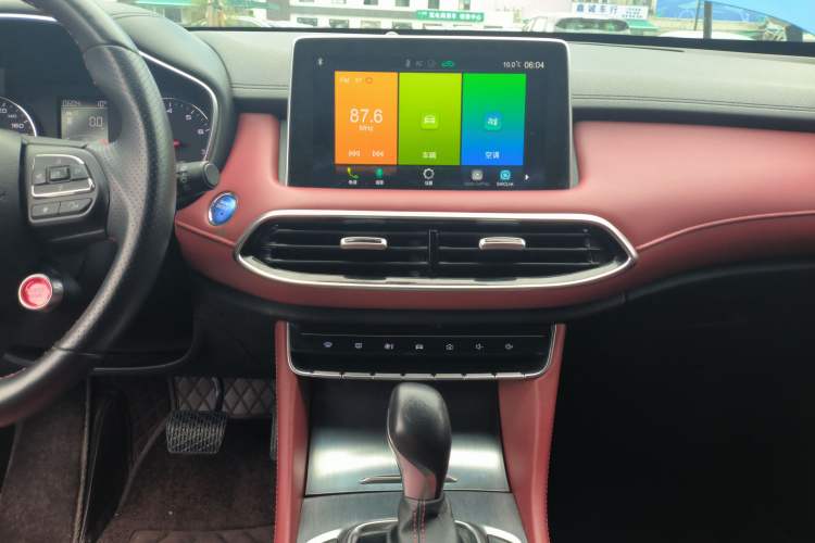 Used MG HS 2019 20T Automatic Two-Wheel Drive Trophy Super Sport Version China VI Standard Audio And AC Panel