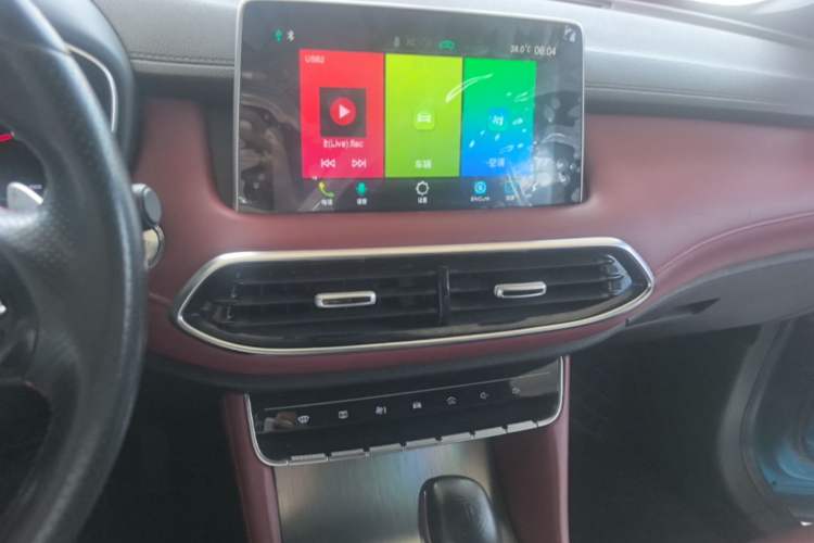 Used MG HS 2019 20T Automatic Two-Wheel Drive Trophy Super Sport Version China VI Standard Audio And AC Panel