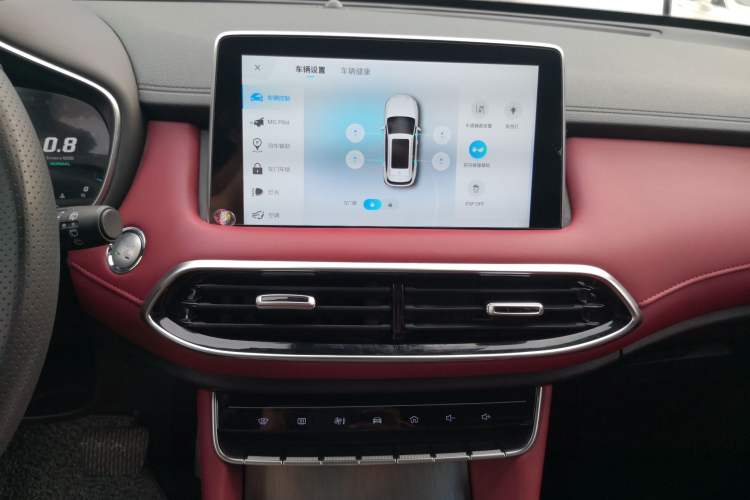 Used MG HS 2019 30T Automatic 2WD Trophy Supreme Edition China VI Standard Audio And AC Panel
