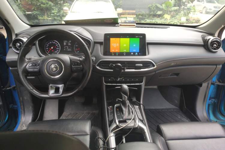Used MG HS 2019 20T Automatic Two-Wheel Drive Luxury Edition China VI Standard Center Console