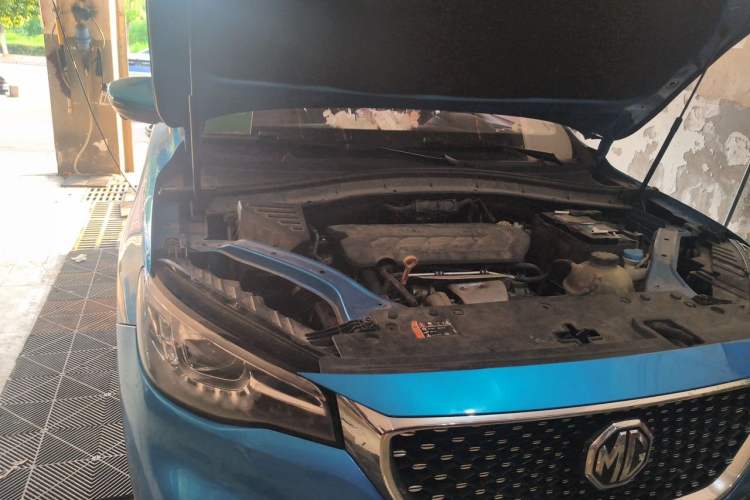 Used MG HS 2019 30T Automatic 2WD Trophy Supreme Edition China VI Standard Engine Bay Right