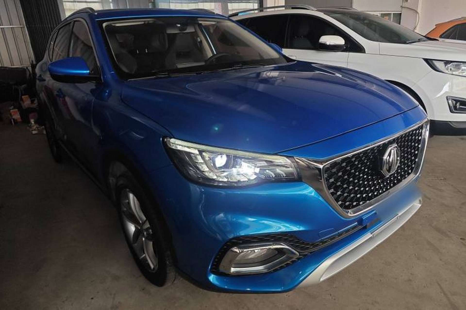 Used MG HS 2019 20T Automatic Two-Wheel Drive Trophy Super Sport Version China VI Standard Front Right 45 Deg