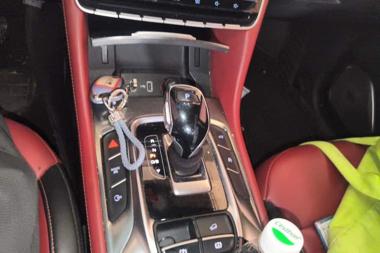Used MG HS 2019 30T Automatic 2WD Trophy Supreme Edition China VI Standard Gear Lever