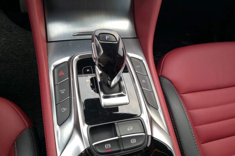 Used MG HS 2019 30T Automatic 2WD Trophy Supreme Edition China VI Standard Gear Lever