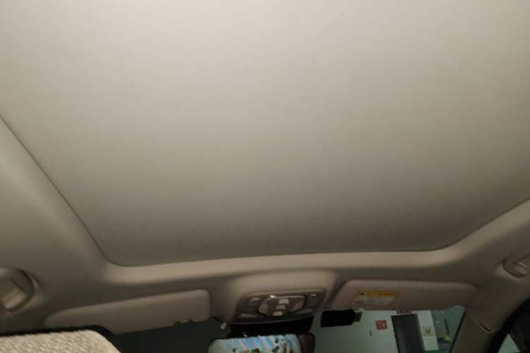 Used MG HS 2019 30T Automatic 2WD Trophy Supreme Edition China VI Standard Headliner