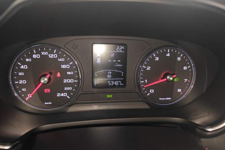 Used MG HS 2019 20T Automatic Two-Wheel Drive Trophy Super Sport Version China VI Standard Instrument Cluster
