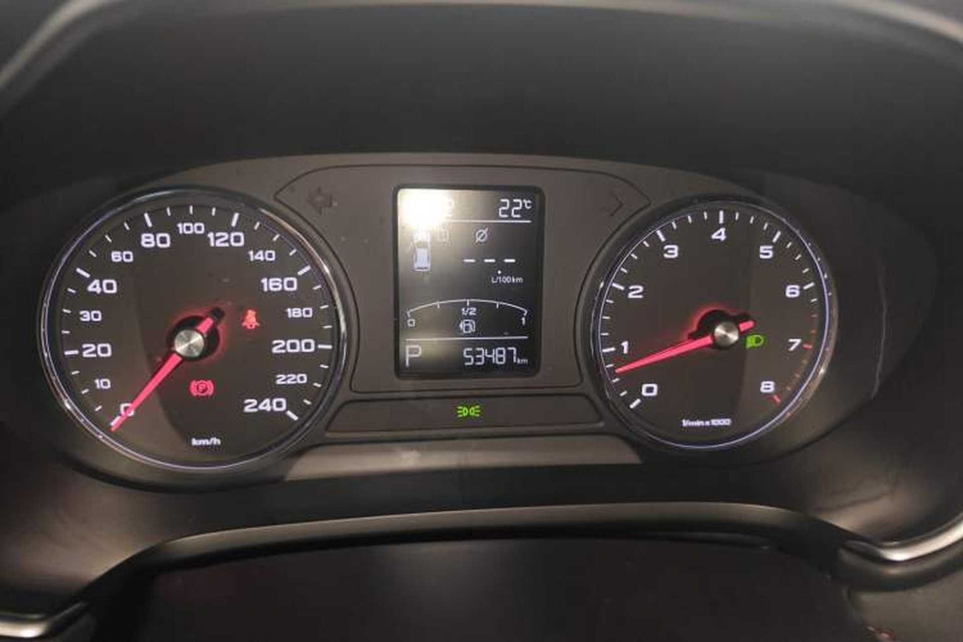 Used MG HS 2019 20T Automatic Two-Wheel Drive Trophy Super Sport Version China VI Standard Instrument Cluster