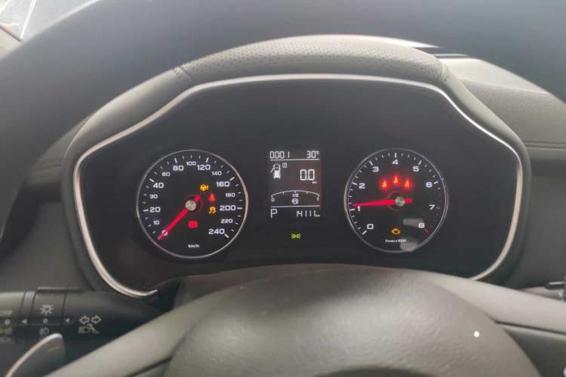 Used MG HS 2019 20T Automatic Two-Wheel Drive Luxury Edition China VI Standard Instrument Cluster