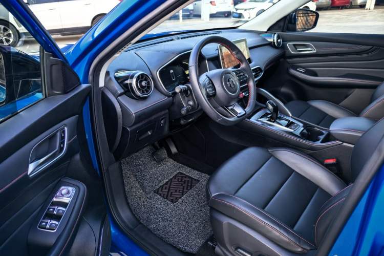 Used MG HS 2019 20T Automatic Two-Wheel Drive Trophy Super Sport Version China VI Standard Interior 1