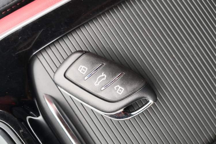 Used MG HS 2019 30T Automatic 2WD Trophy Supreme Edition China VI Standard Interior 1