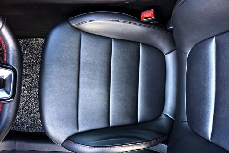 Used MG HS 2019 20T Automatic Two-Wheel Drive Trophy Super Sport Version China VI Standard Interior 3