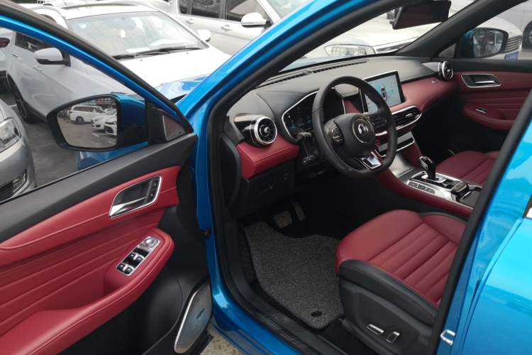 Used MG HS 2019 30T Automatic 2WD Trophy Supreme Edition China VI Standard Interior 3