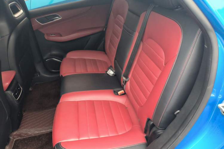 Used MG HS 2019 20T Automatic Two-Wheel Drive Trophy Super Sport Version China VI Standard Interior 4