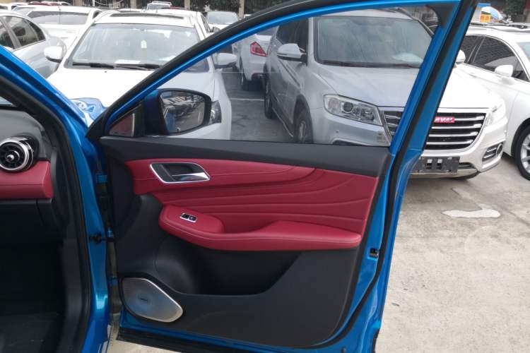 Used MG HS 2019 30T Automatic 2WD Trophy Supreme Edition China VI Standard Interior 5