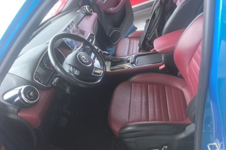 Used MG HS 2019 20T Automatic Two-Wheel Drive Trophy Super Sport Version China VI Standard Left Front Seat