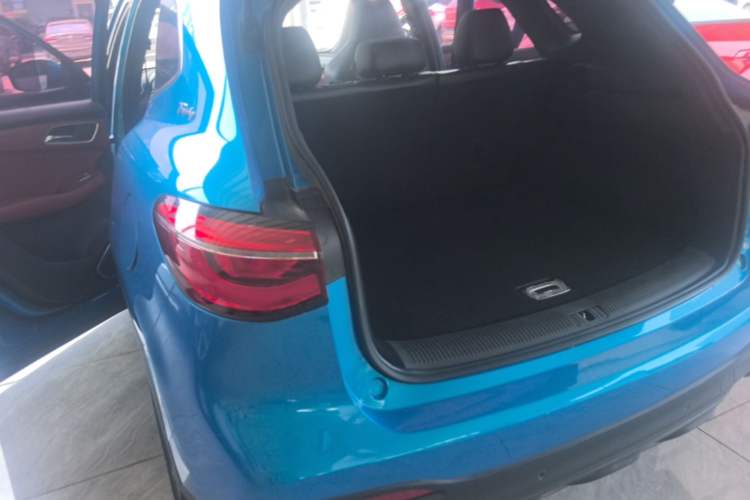 Used MG HS 2019 20T Automatic Two-Wheel Drive Trophy Super Sport Version China VI Standard Rear Left 45 Deg