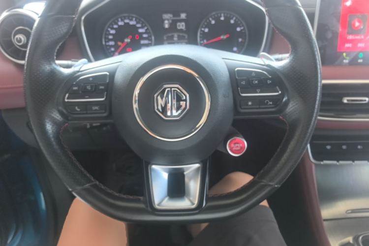 Used MG HS 2019 20T Automatic Two-Wheel Drive Trophy Super Sport Version China VI Standard Steering Wheel