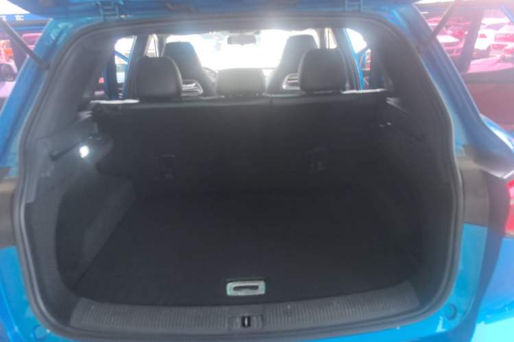 Used MG HS 2019 20T Automatic Two-Wheel Drive Trophy Super Sport Version China VI Standard Trunk