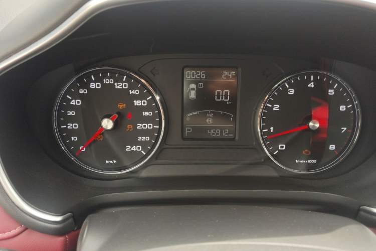 Used MG HS 2019 20T Automatic Two-Wheel Drive Trophy Super Sport Version China VI Standard Instrument Cluster