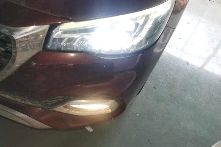 Used MG HS 2019 20T Automatic Two-Wheel Drive Trophy Super Sport Version China VI Standard Left Front Headlight