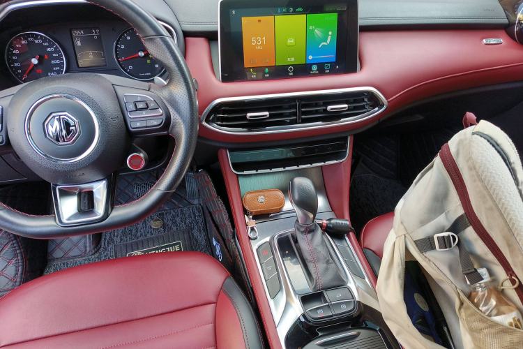 Used MG HS 2019 20T Automatic Two-Wheel Drive Trophy Super Sport Version China VI Standard Audio And AC Panel